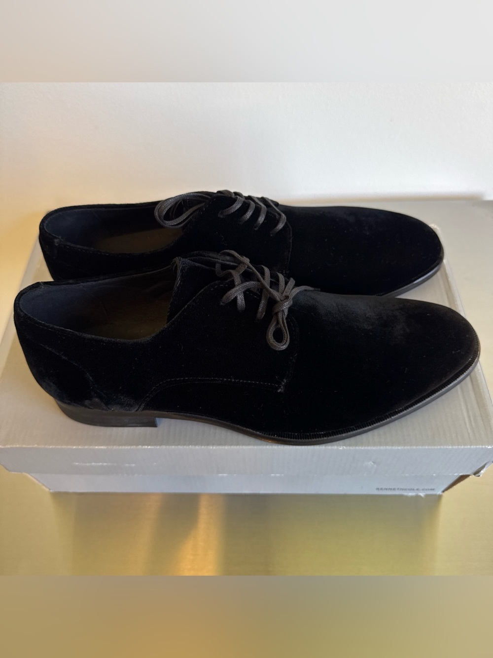Kenneth Cole New York men's black velvet dress shoes